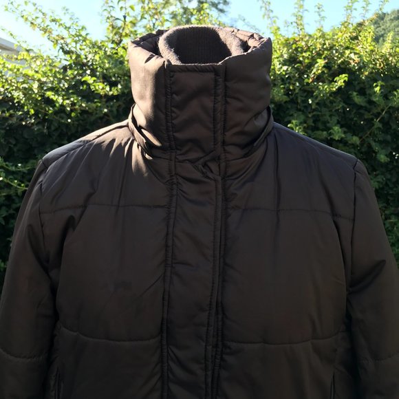 Women's Jacket - Picture 3 of 8